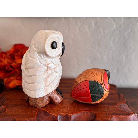 Hand-Carved Wooden Owl Figurines Set, White & Red-Black, Earthy Cute Home Decor - Picture 3 of 8